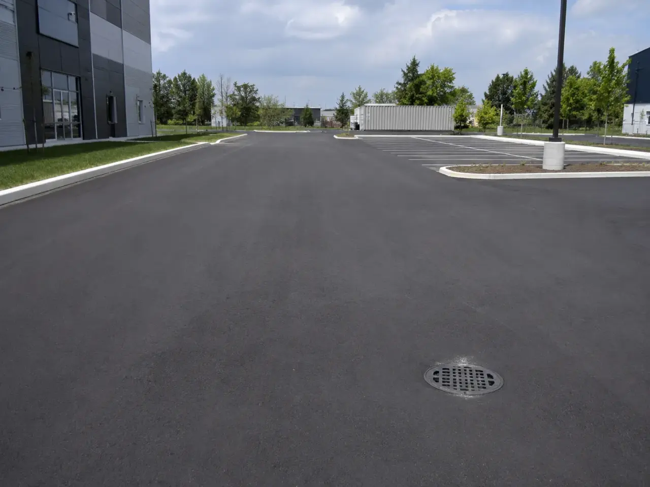 Asphalt Paving Contractor