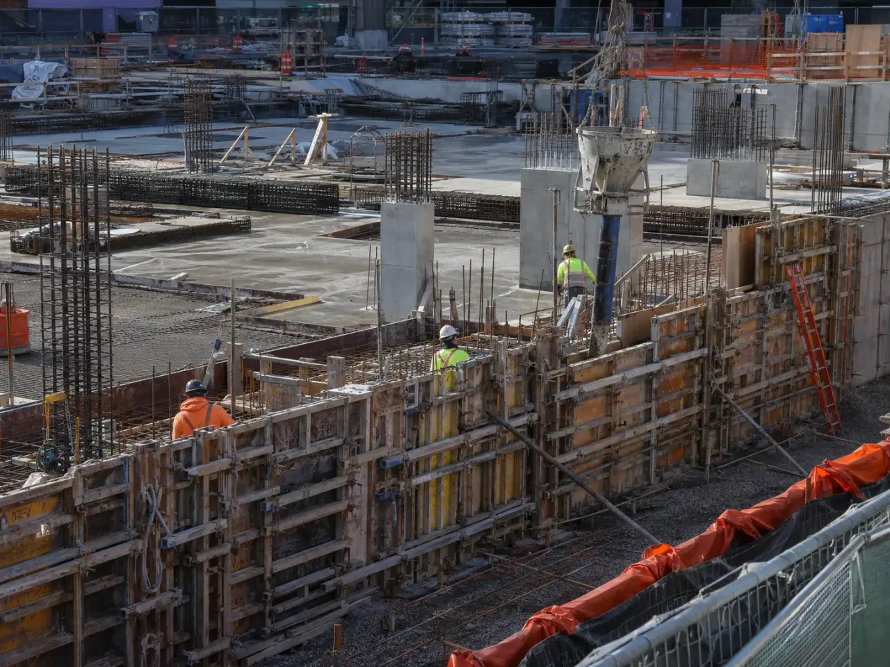 Which cast-in-place concrete and formwork system fits the structure? by Harrowgate Group