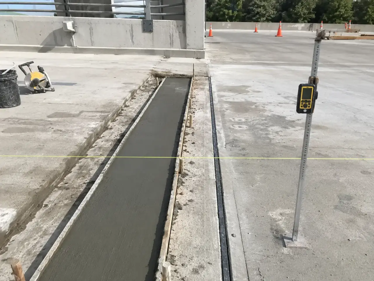 Which expansion joint repair and replacement method fits the condition? by Harrowgate Group