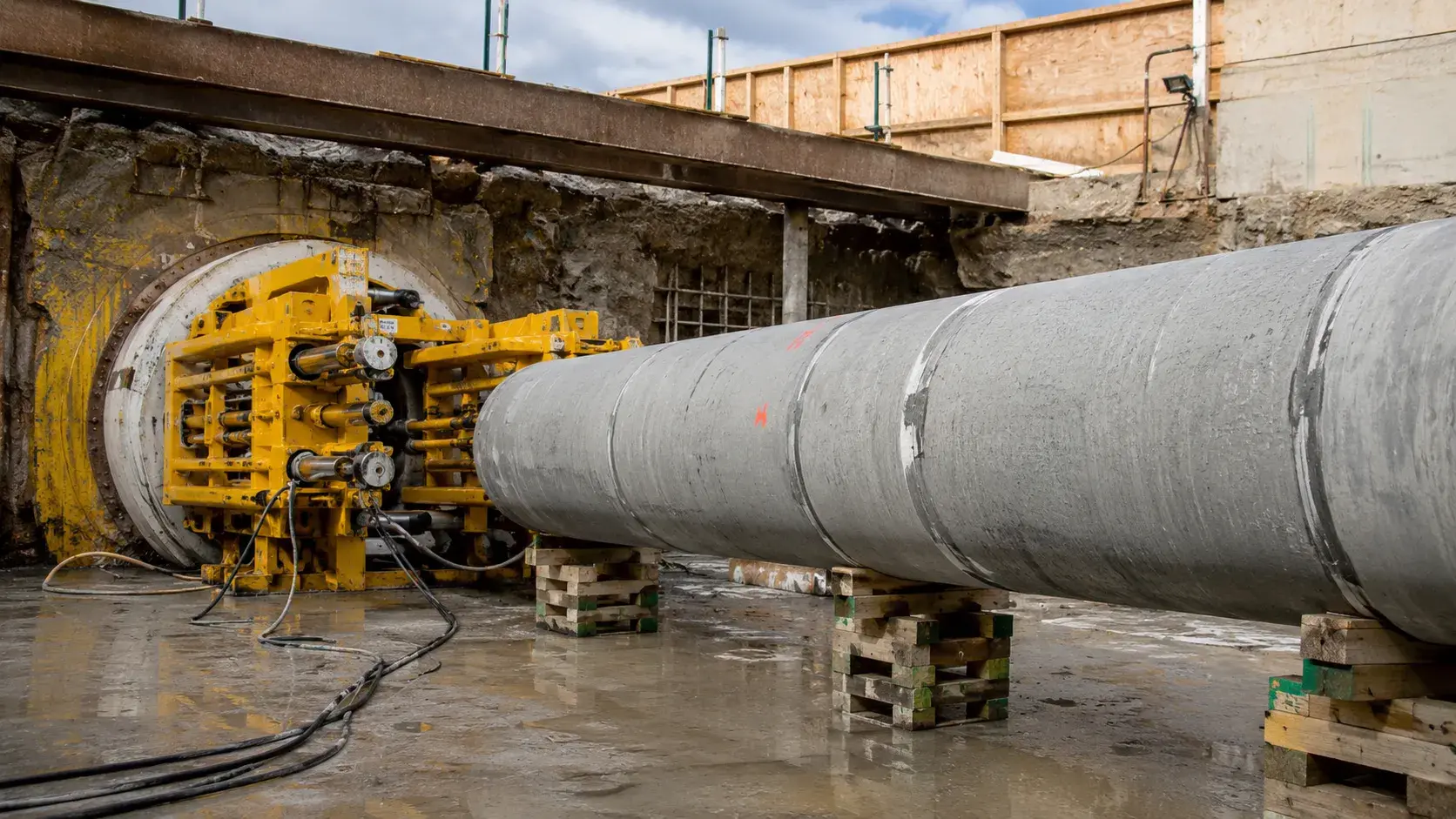 Microtunnelling and Pipe Jacking in Newmarket, Ontario, completed by Harrowgate Group