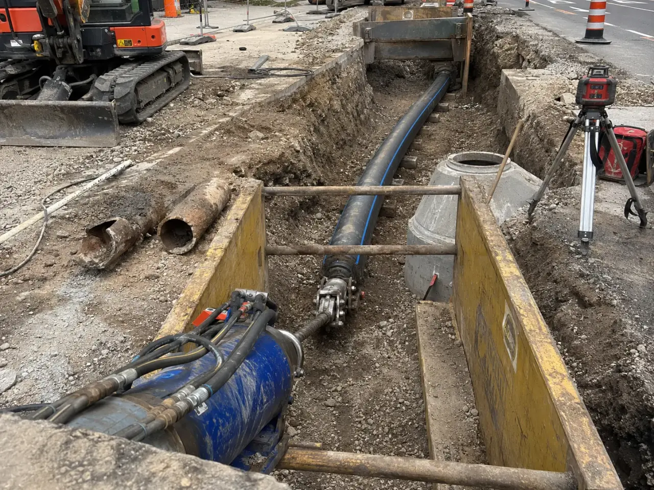 Which pipe bursting method fits the condition? by Harrowgate Group