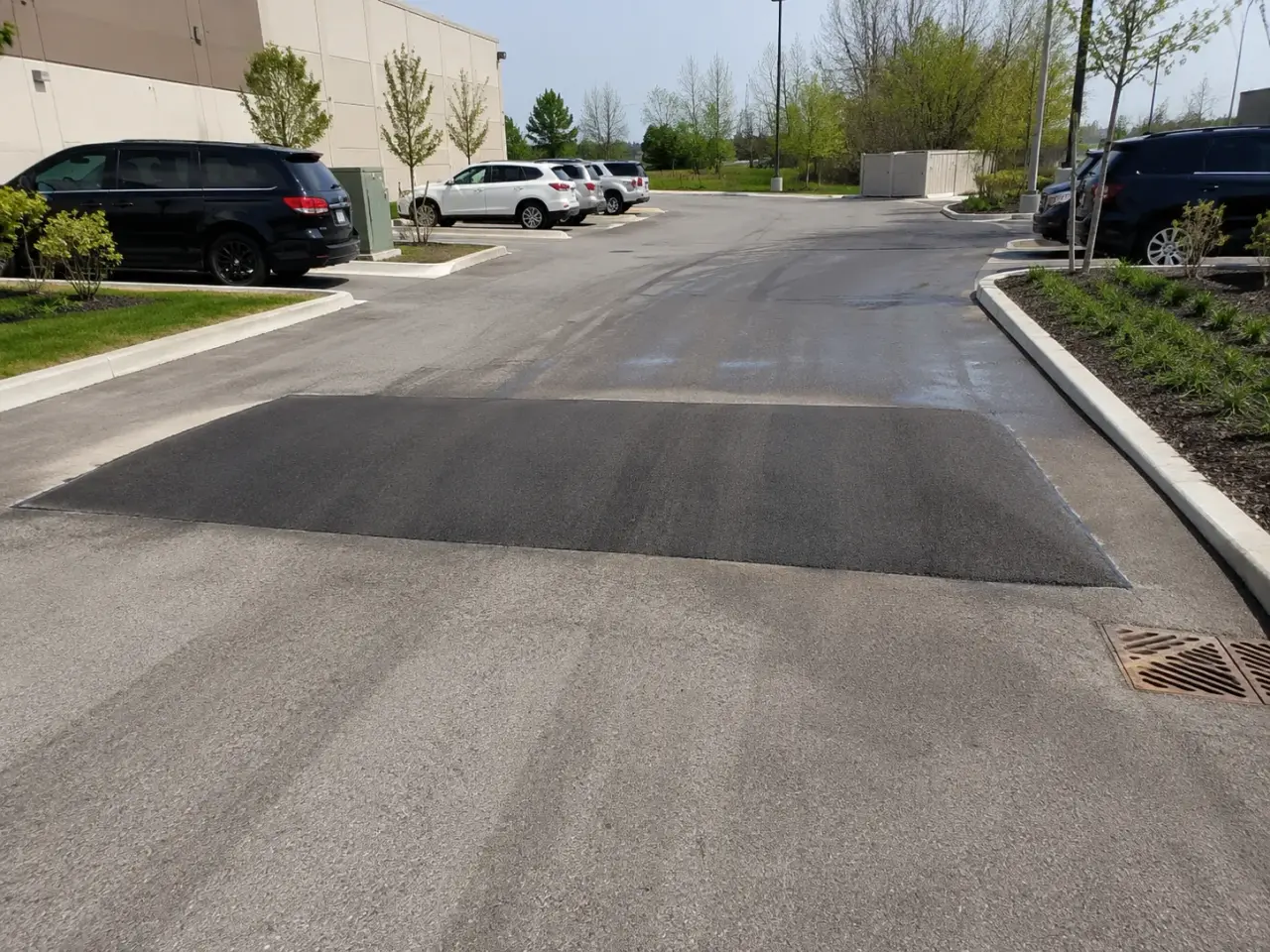 Which speed bumps and traffic calming method fits the condition? by Harrowgate Group
