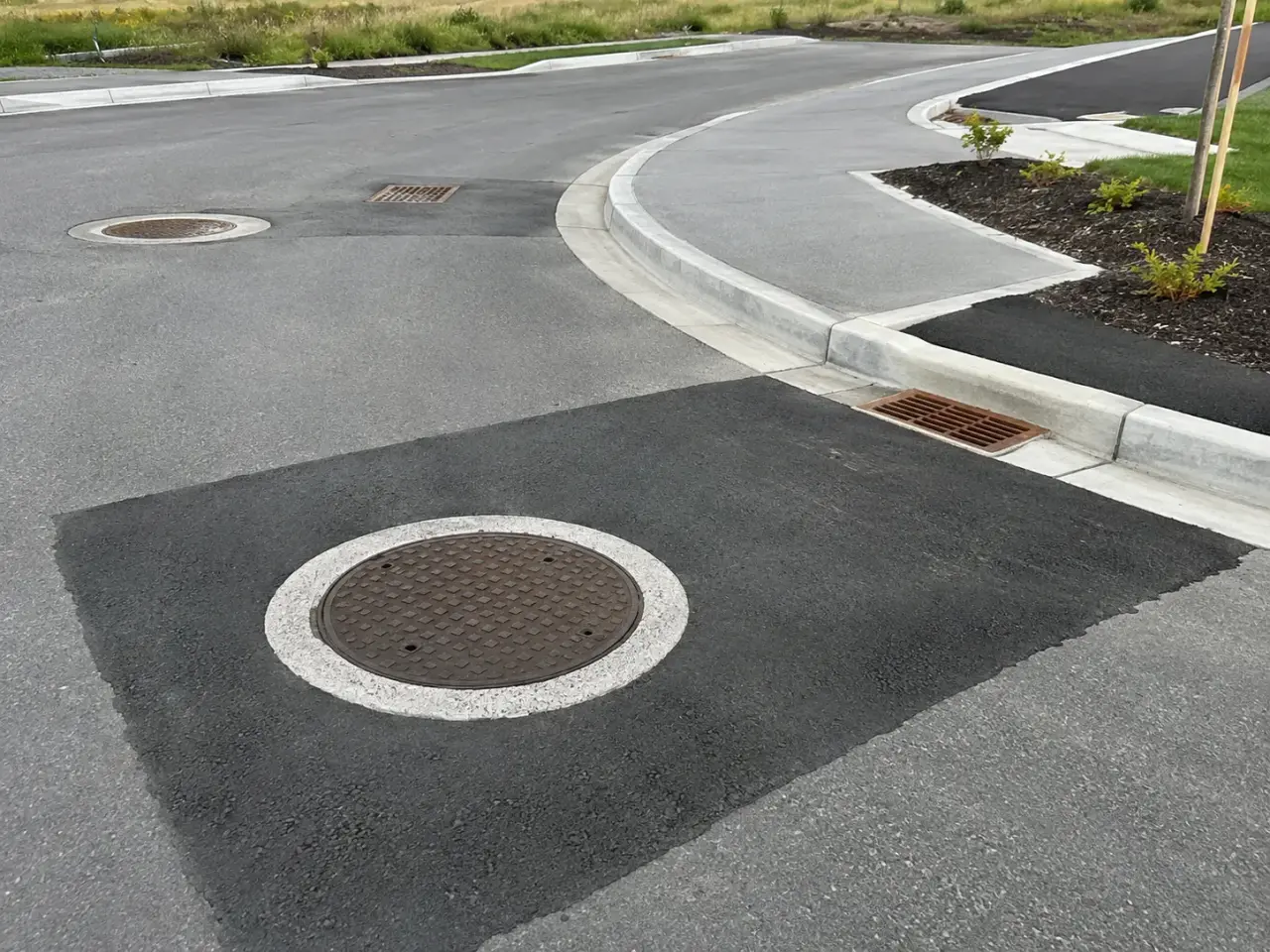 Storm Sewer Installation in Milton