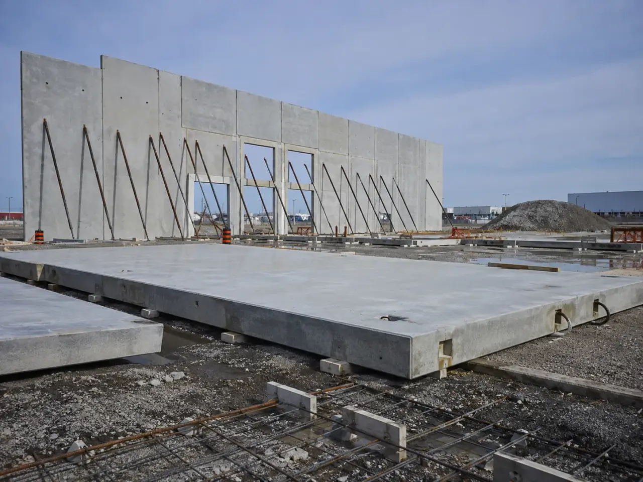 Which tilt-up concrete panels method fits the work? by Harrowgate Group